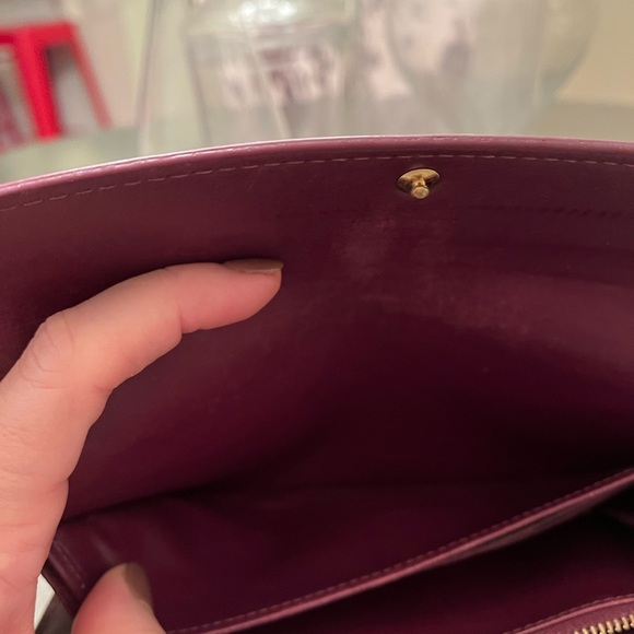 LOUIS VUITTON Vernis long dark red wallet *AUTHENTIC* - Picture 9 of 10